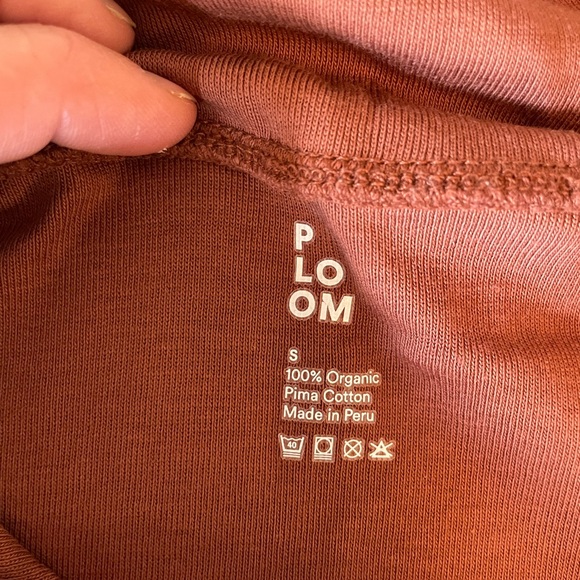 Rosebud AND terracotta Soor Ploom PLOOM snap neck turtleneck size small WOMENS - Picture 4 of 5